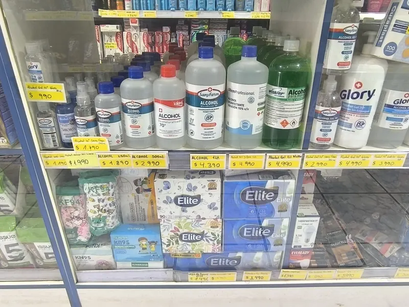 Alcohol gel y artículos de higiene personal